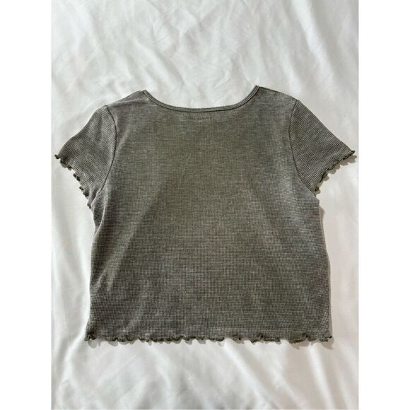 American Eagle Top - Picture 2 of 3